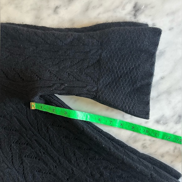 JUICY COUTURE Black Cashmere Cardigan Sweater - Women’s Size M - Picture 9 of 12